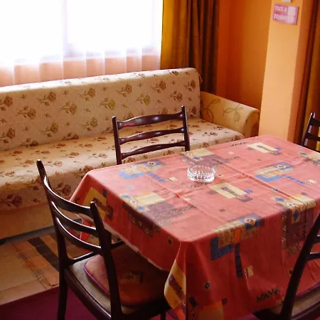 Andrea Apartment Zamardi